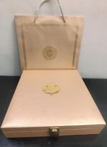 Deginer M Boxes with bag