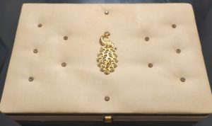 Leather Peal Deginer Boxes