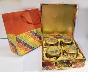 SQUARE SUITCASE 4 JAR